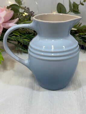 Share Le Creuset Stoneware Breakfast Jug Pitcher Ombre Coastal Blue New RARE